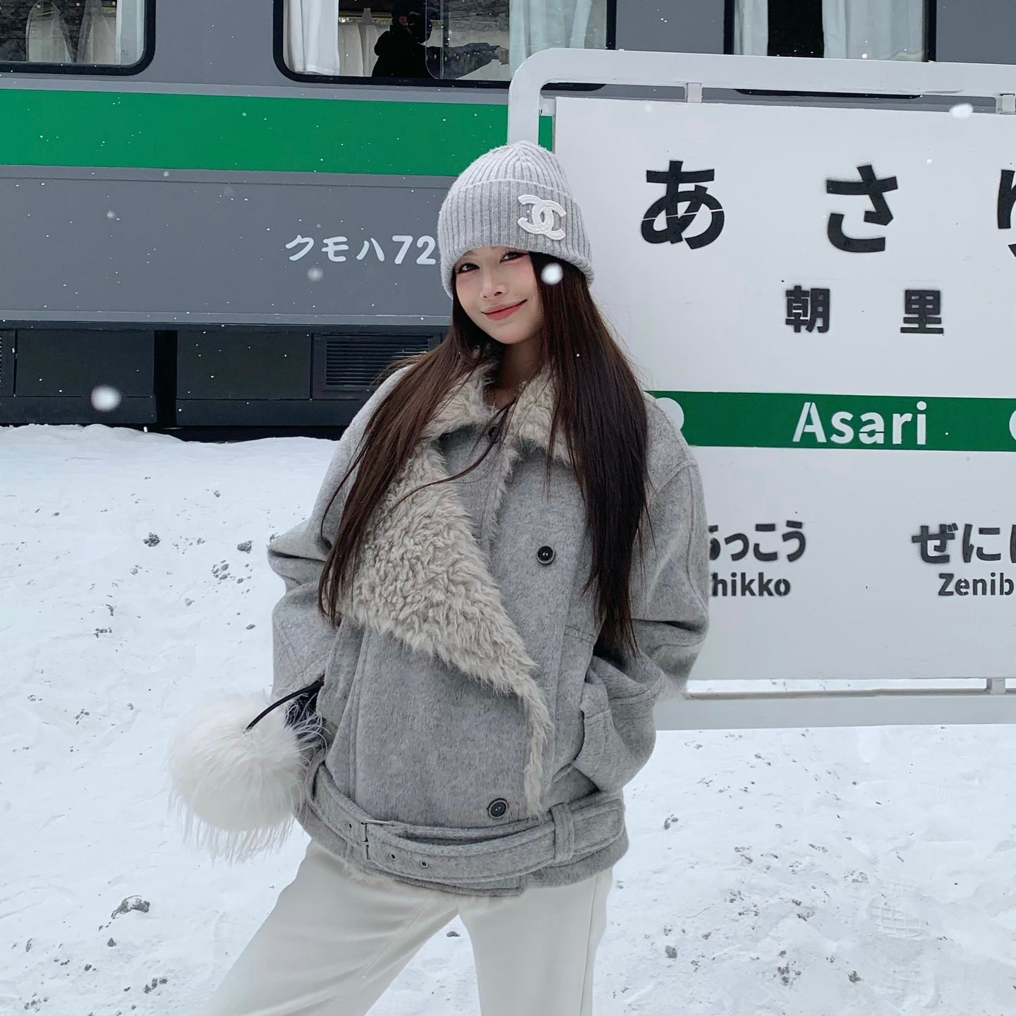 3MER  精致短款羊毛拼接毛毛夹棉大衣