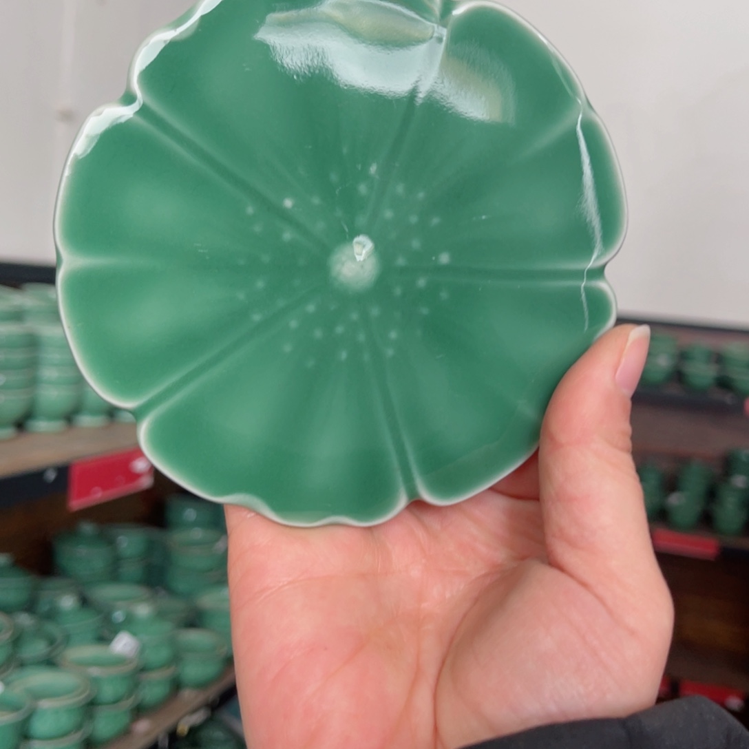 瓷片哈哈哈哈呵呵哈哈哈哈