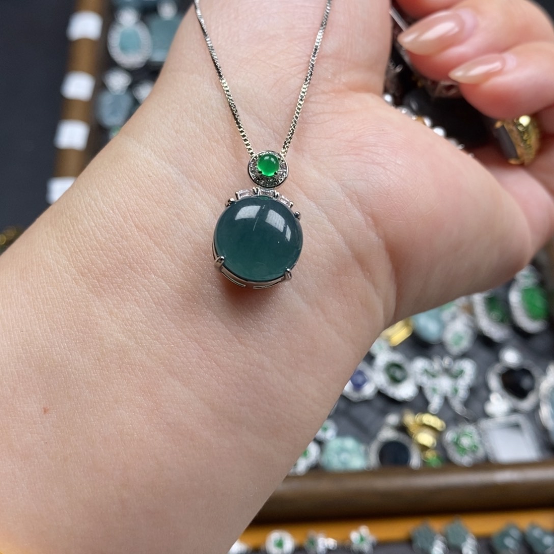 未镶嵌挂件翡翠翡翠