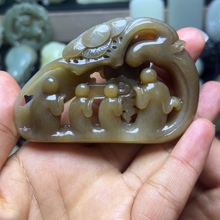 和田玉未镶嵌颈饰