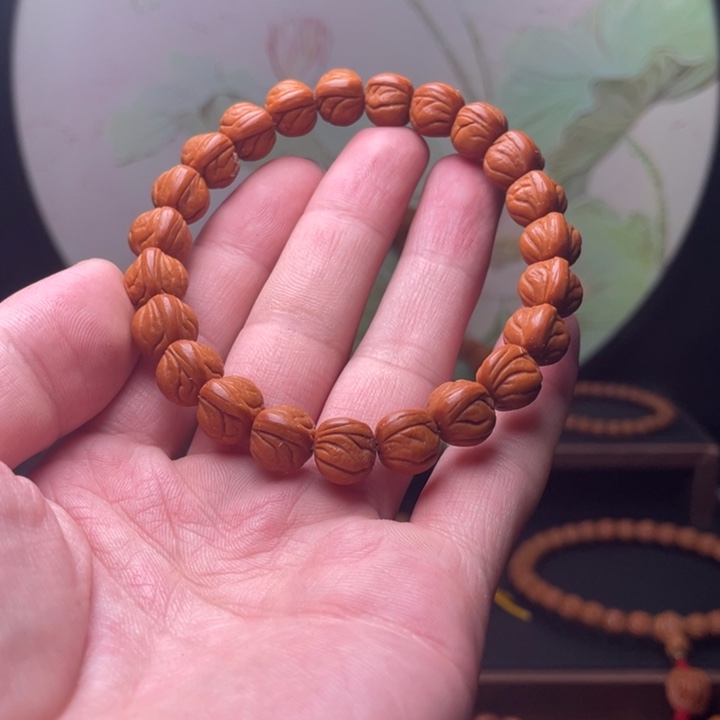 桃核手串11玉龙脊手串