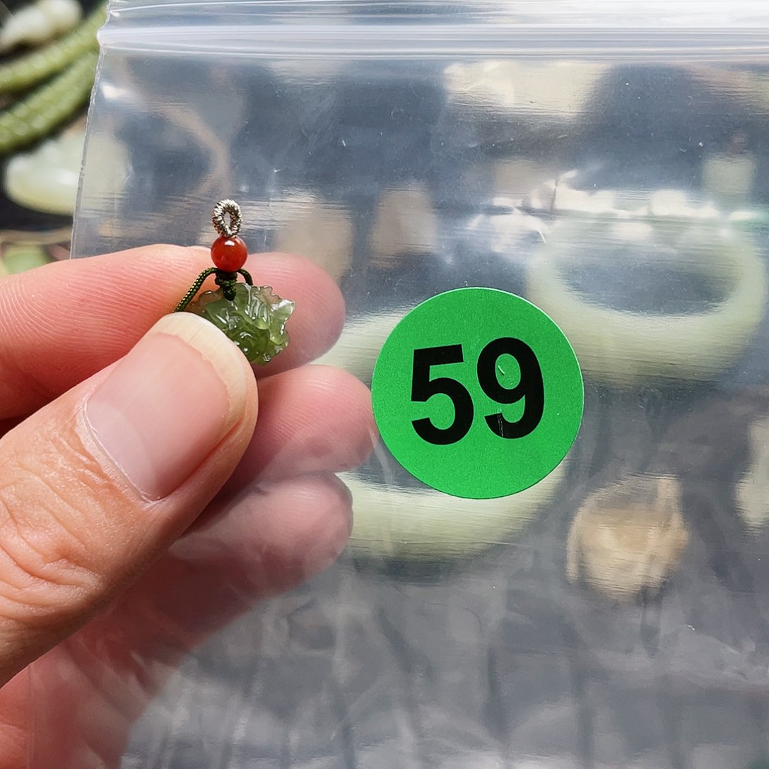 手链未镶嵌和田玉小*果吊坠