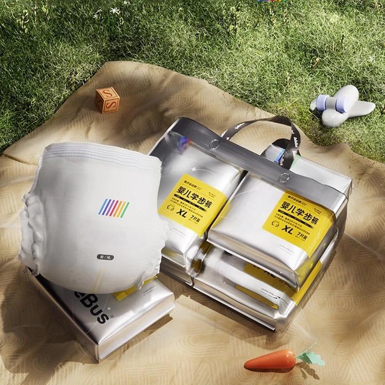 纸尿裤拉拉裤实体同款柔软温和亲肤