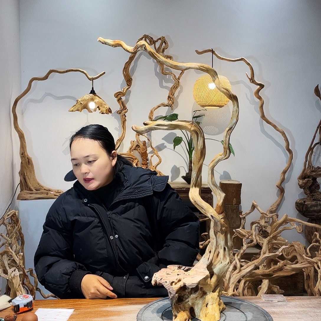 彭***）天然根雕陶制艺术品