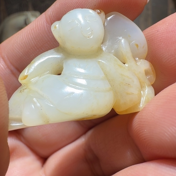 赤***马和田玉（糖玉）未镶嵌颈饰