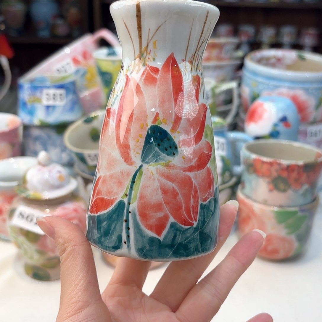 瓷片兔兔好可爱呀打