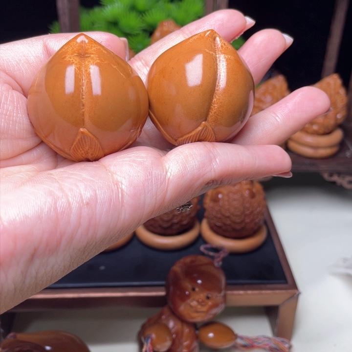 吊坠橄榄核寿桃手球3.7