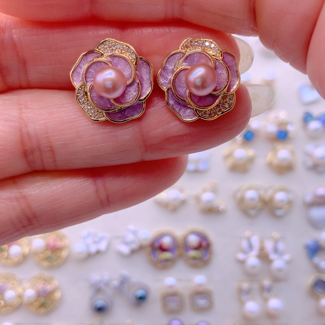 淡水珍珠合金耳饰