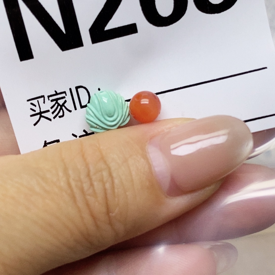 未镶嵌配饰南红玛瑙