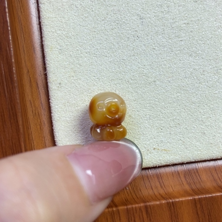 琥珀未镶嵌珠宝奇石章鱼