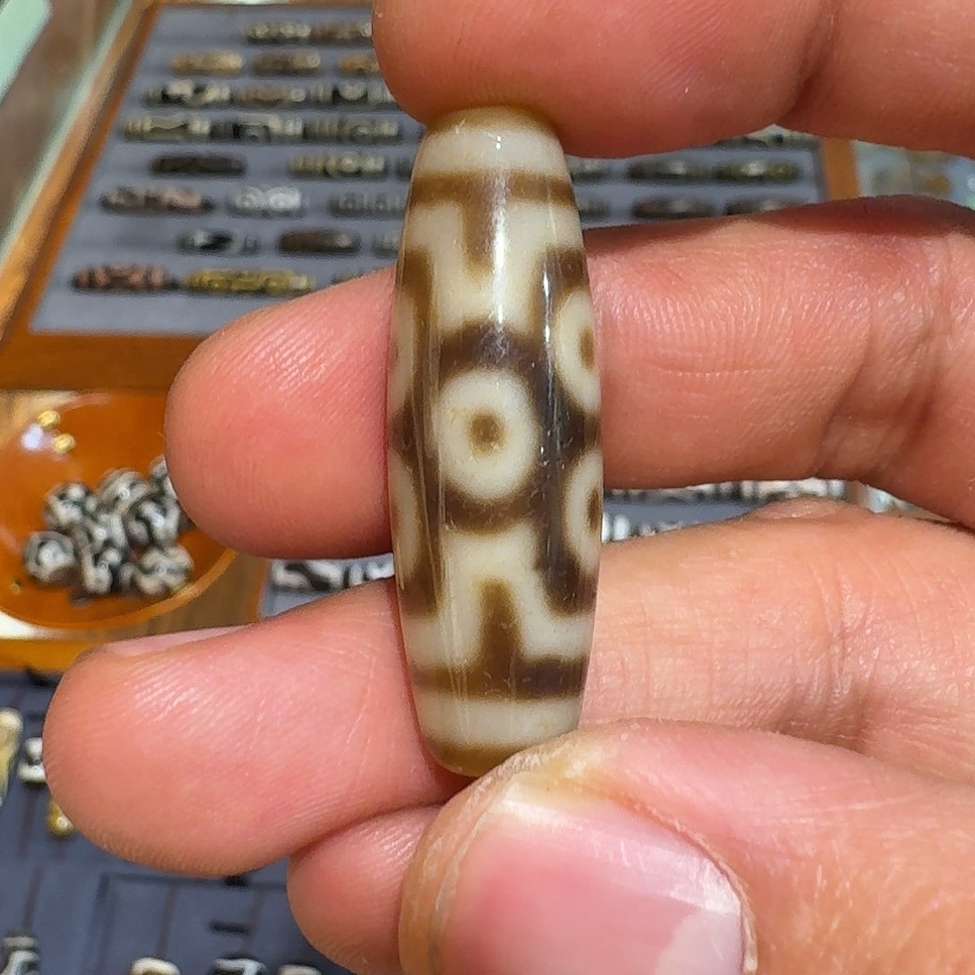 天缘牙黄嫩色系七眼