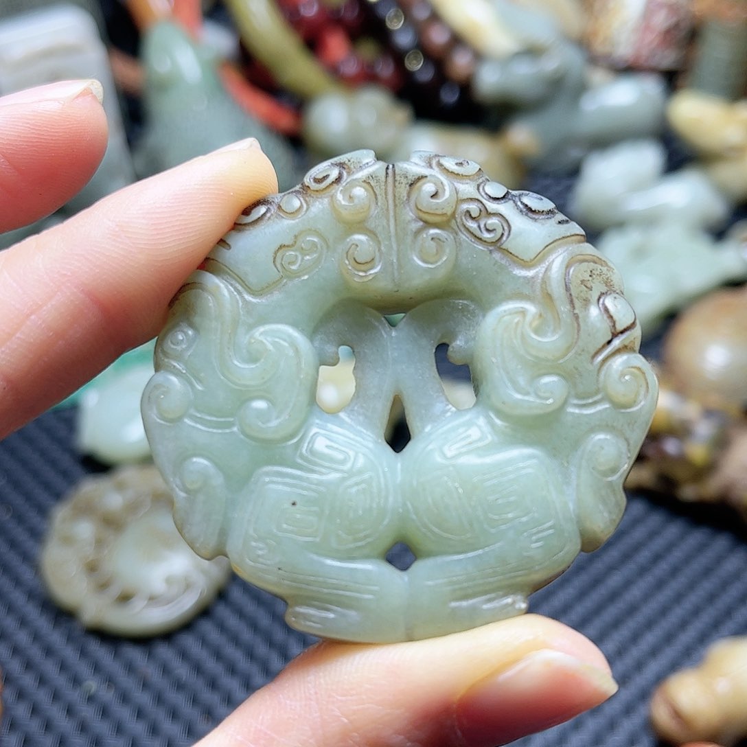 白玉菩提吊坠摆件