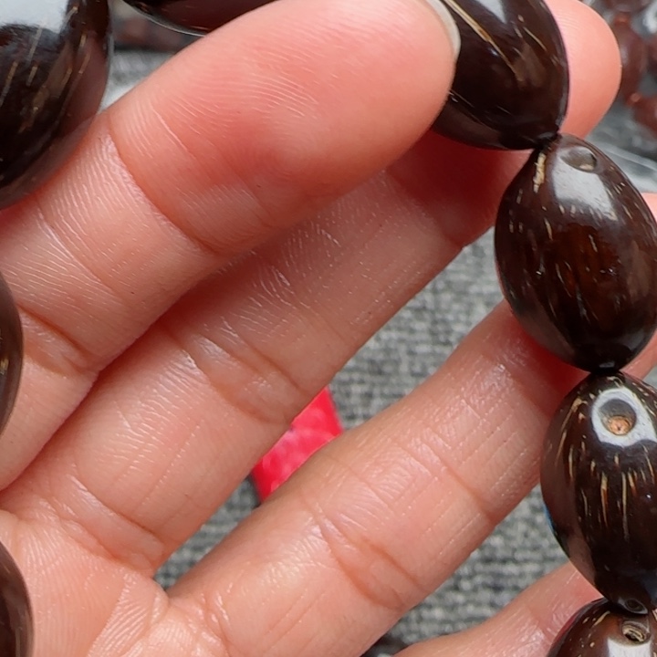 橄榄核吊坠橄榄油等成分组成