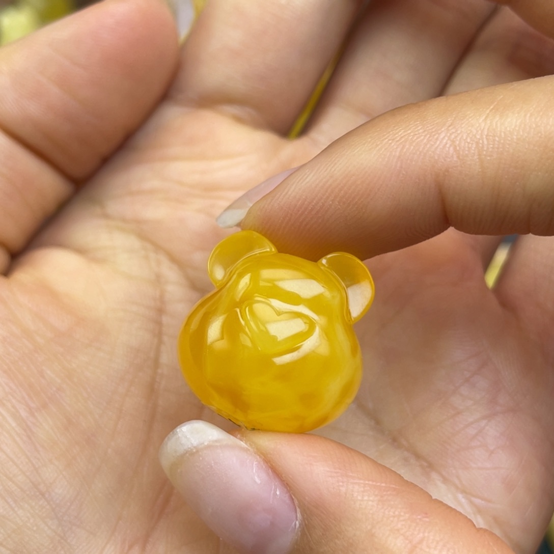 未镶嵌琥珀裸石蜜蜡