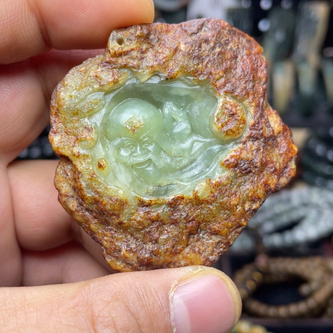 岫岩河磨玉（透闪石质玉）未镶嵌颈饰