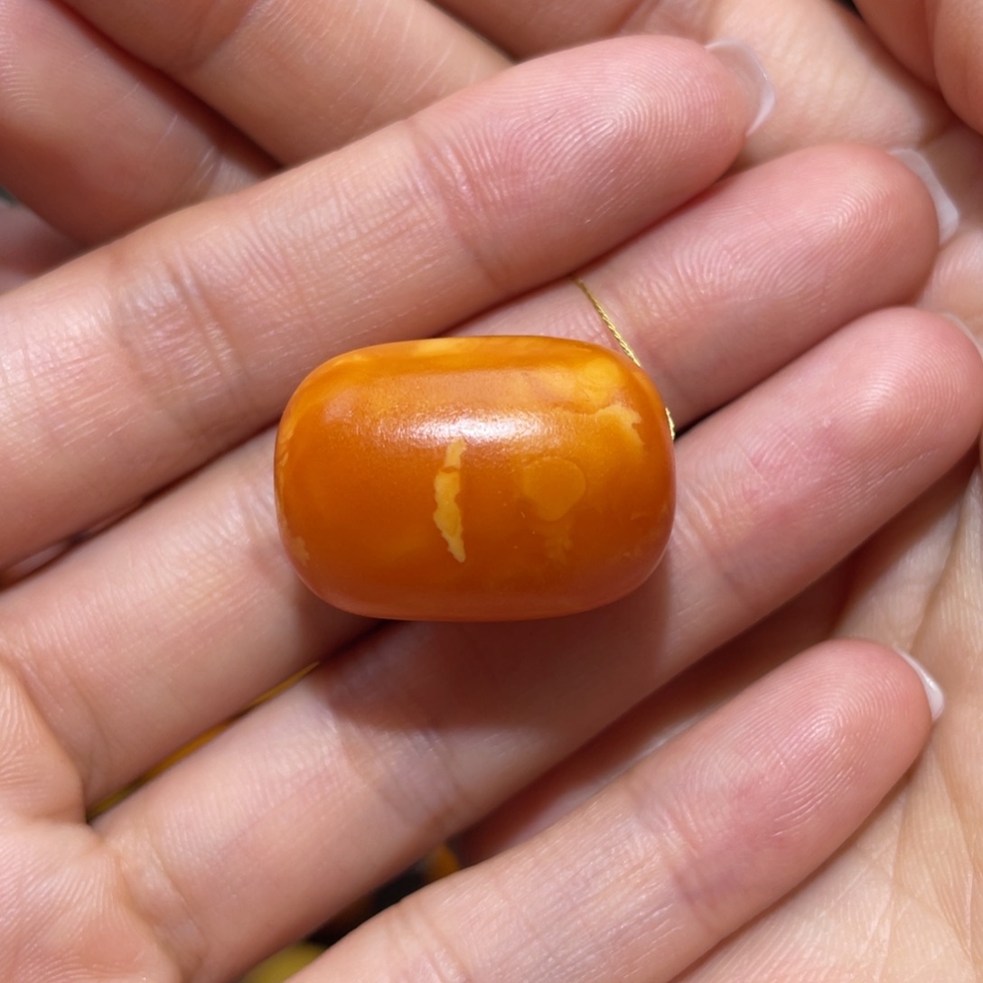 【闪购商品】琥珀裸石未镶嵌桶珠