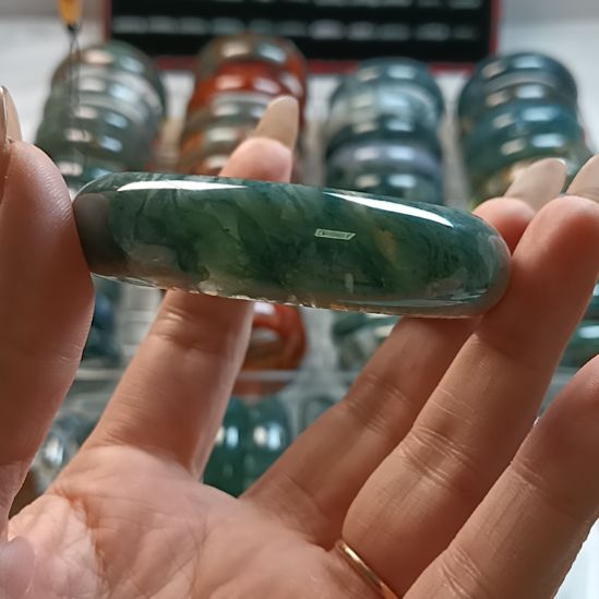 玛瑙/玉髓未镶嵌手镯