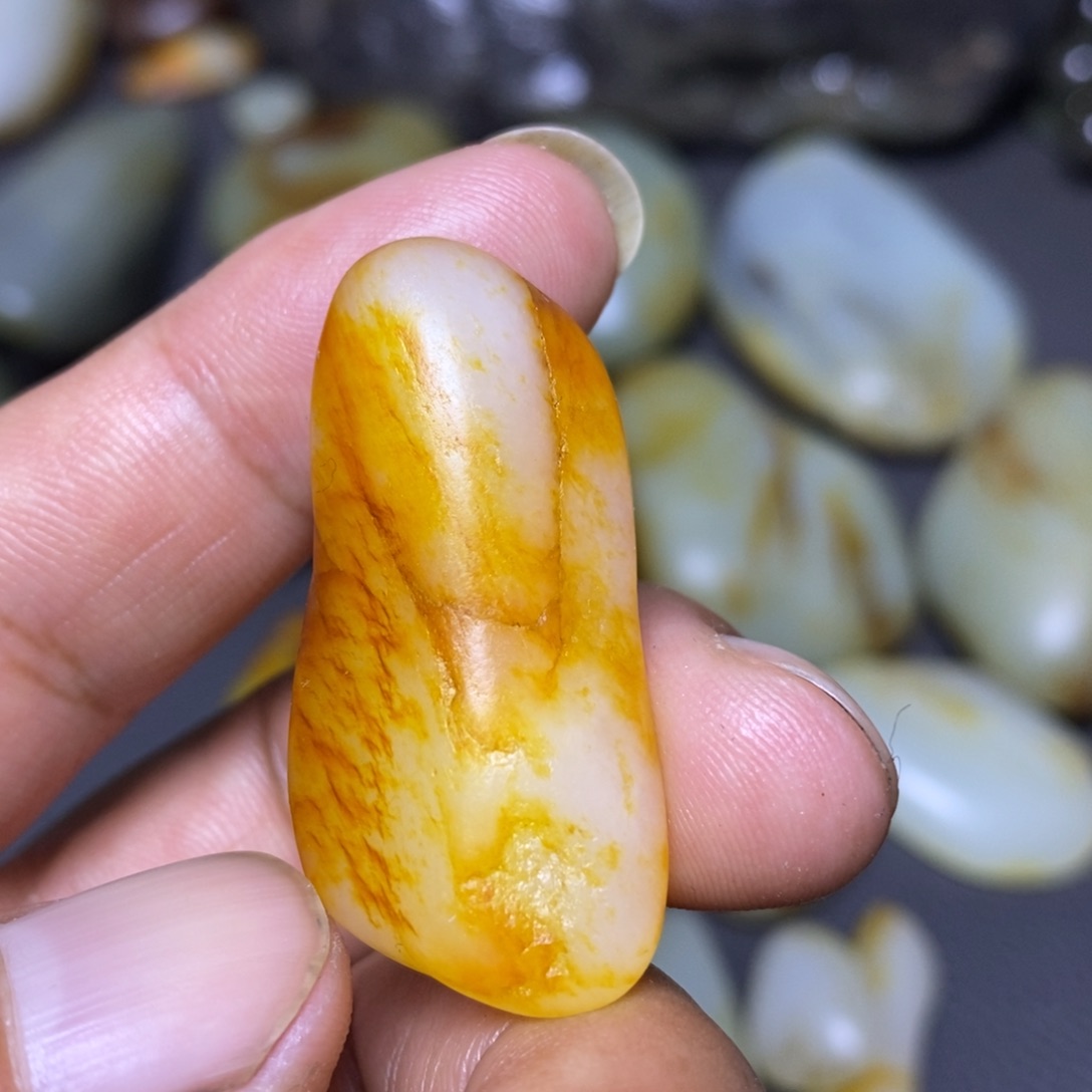 和田玉（糖玉）未镶嵌挂件