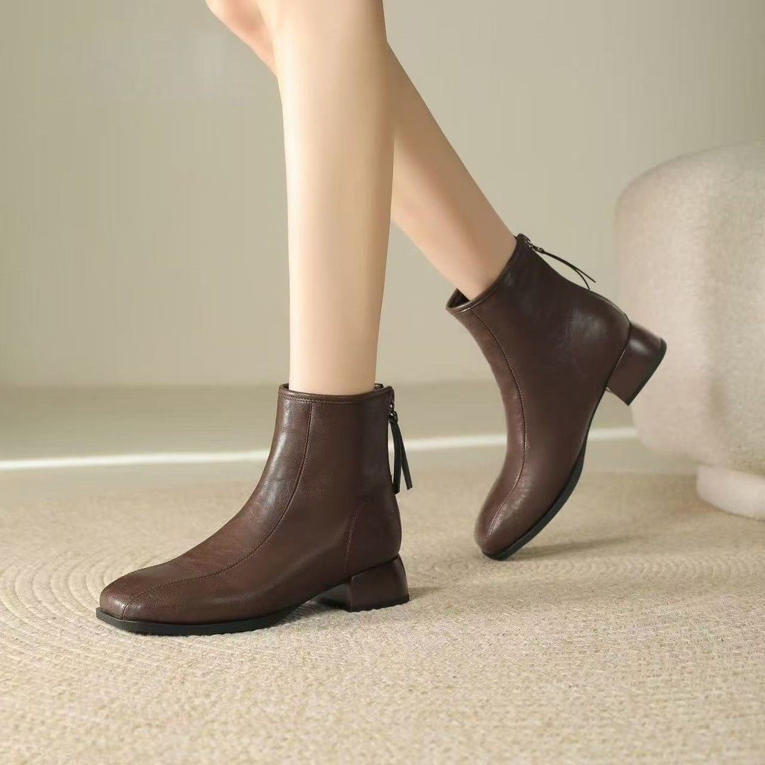 英伦风粗跟增高时尚马丁靴女2025年冬季新款方跟加绒保暖百搭短靴