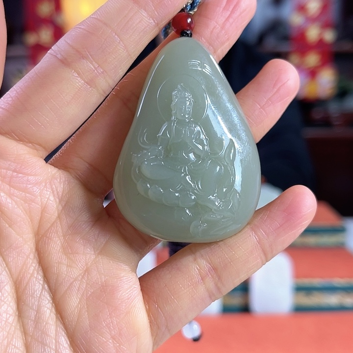 和田玉吊坠未镶嵌