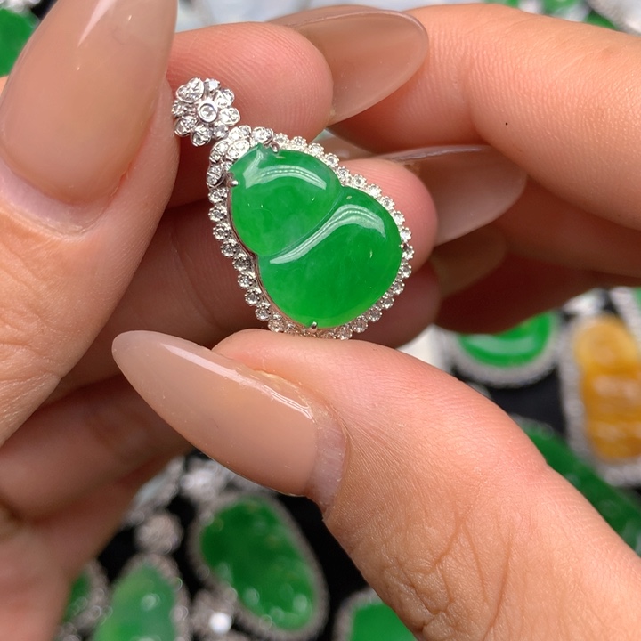 翡翠18K金镶嵌吊坠(不含链)