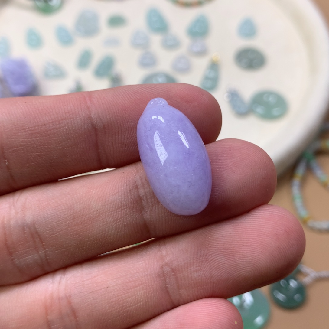 翡翠未镶嵌颈饰天然缅甸Ａ货翡翠