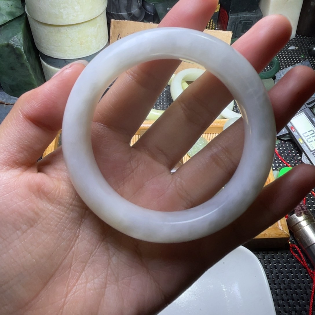 未镶嵌和田玉珠宝半成品微瑕10