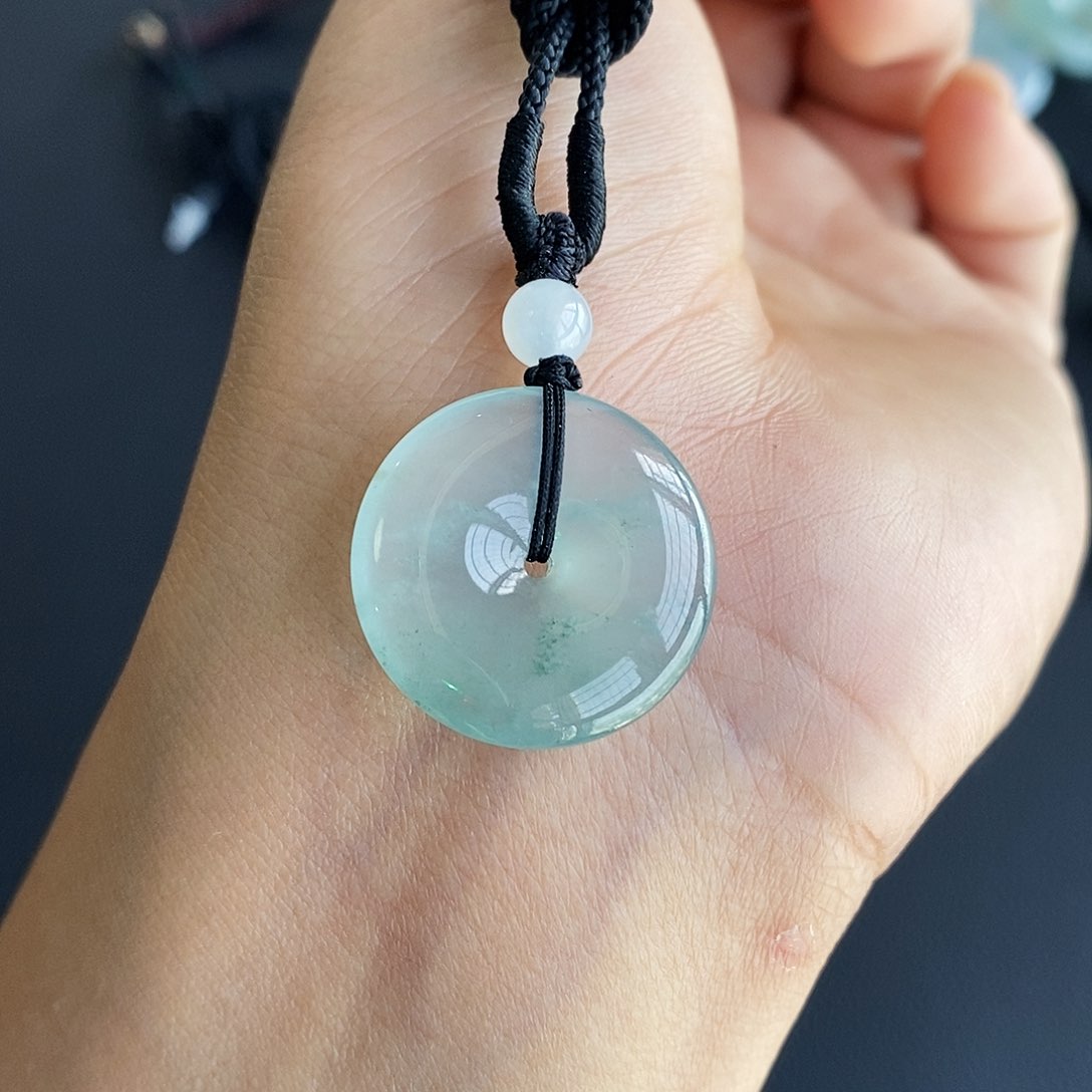 翡翠未镶嵌颈饰K****t翡翠首饰