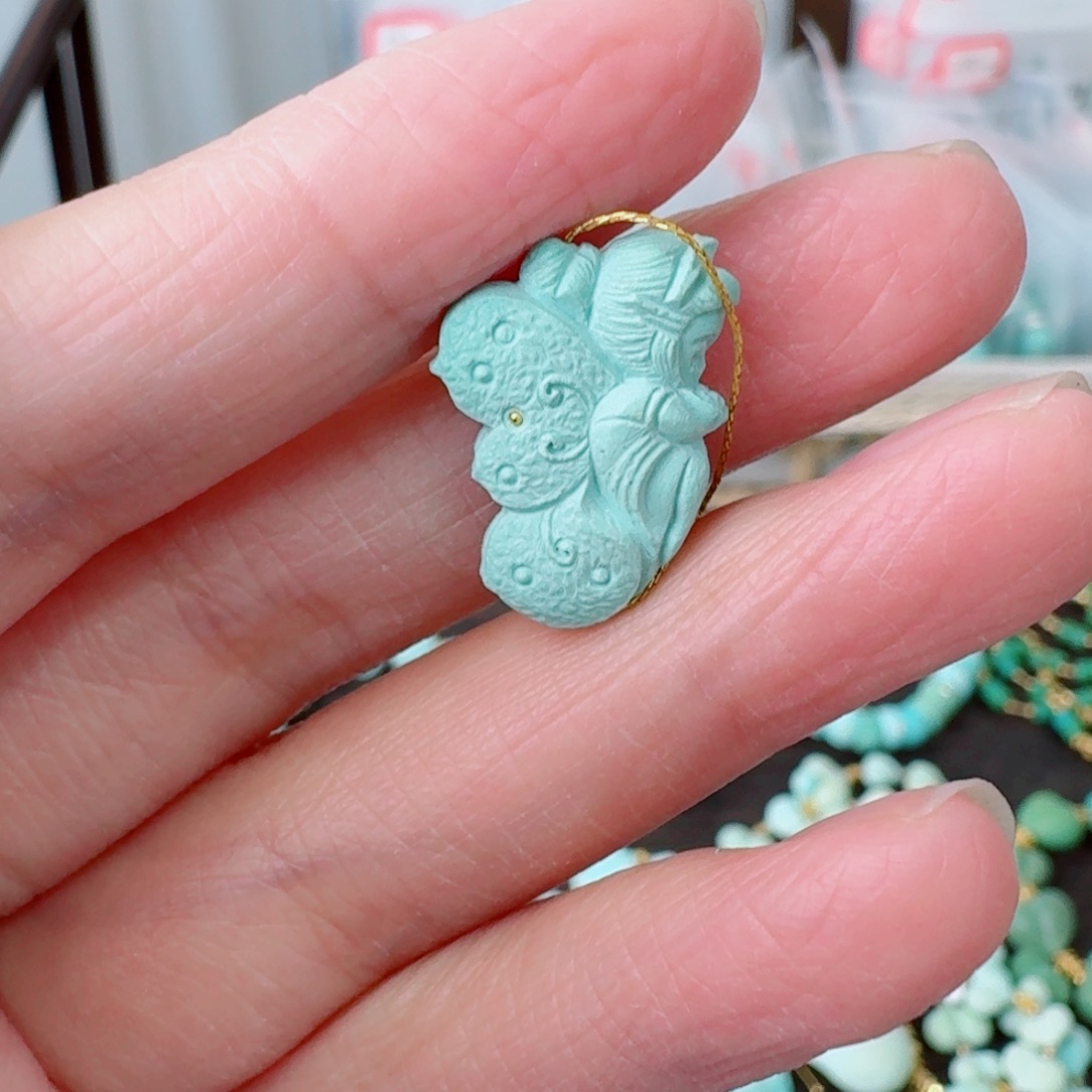 绿松石未镶嵌挂件