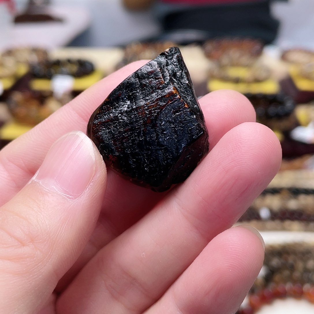 琥珀裸石未镶嵌大