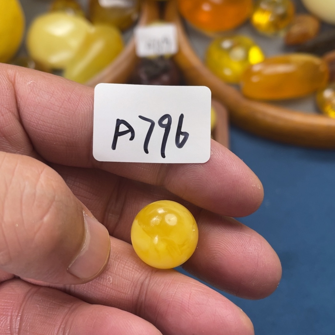 手链琥珀未镶嵌多样性发，发其中一件