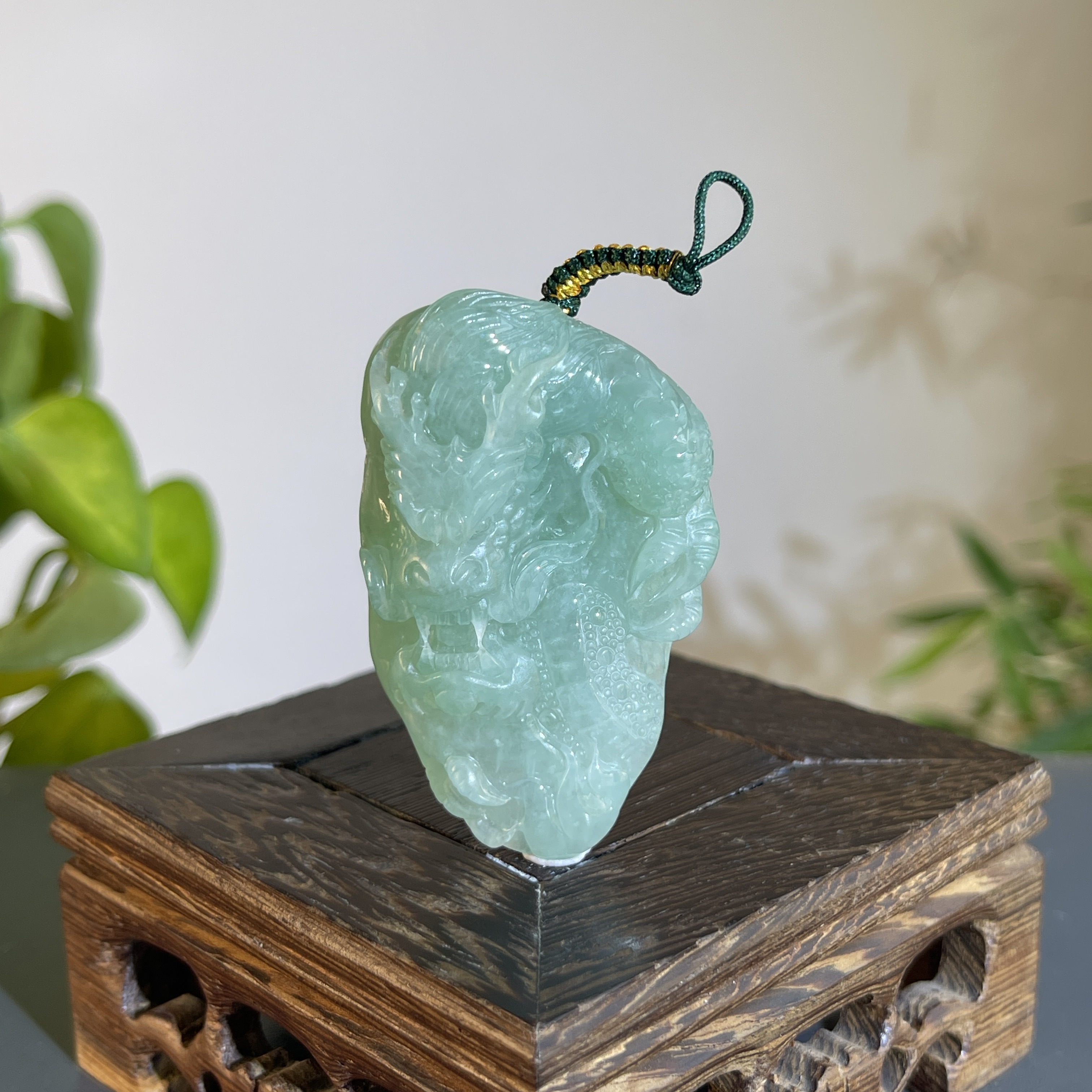 JXB23-107  天然缅甸A货翡翠 龙牌