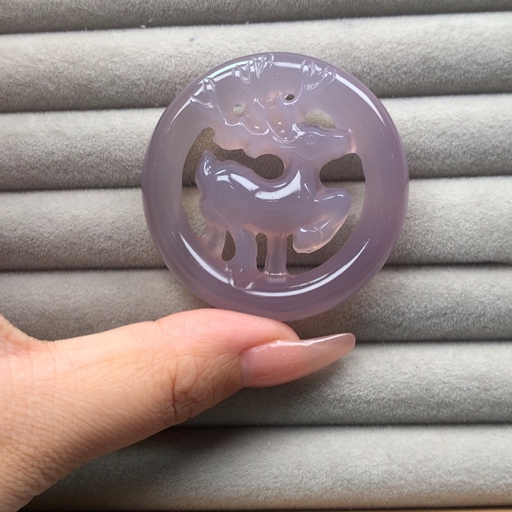 玛瑙/玉髓颈饰未镶嵌、****?