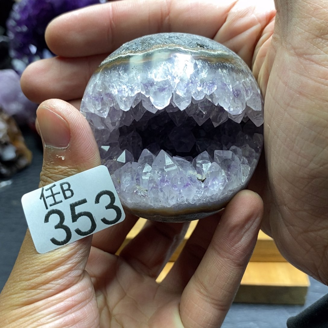 水晶大型摆件（非配饰）未镶嵌