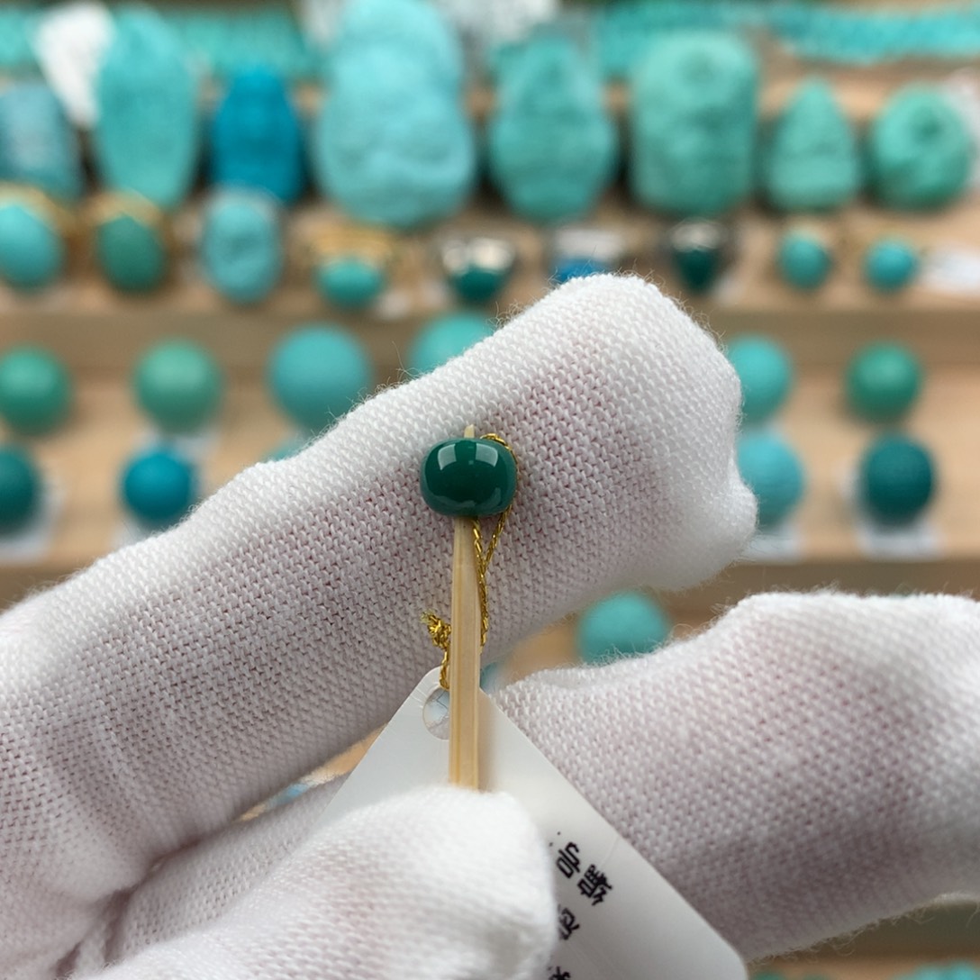 绿松石配饰未镶嵌5.5-4.5