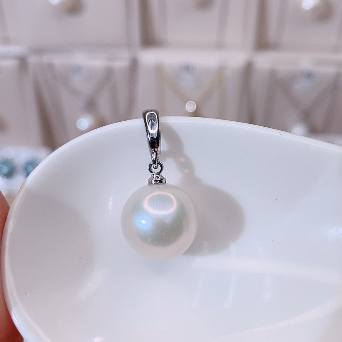 颈饰银S925镶嵌淡水珍珠菲*