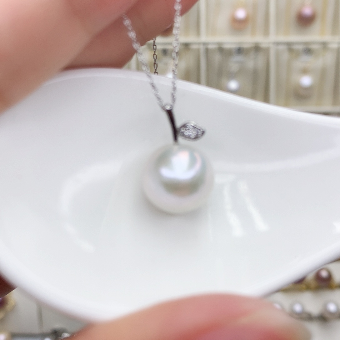 淡水珍珠颈饰合金