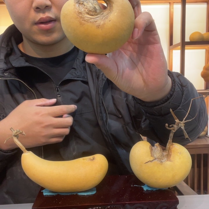 昊***哲大叶紫檀（黑酸枝木类）