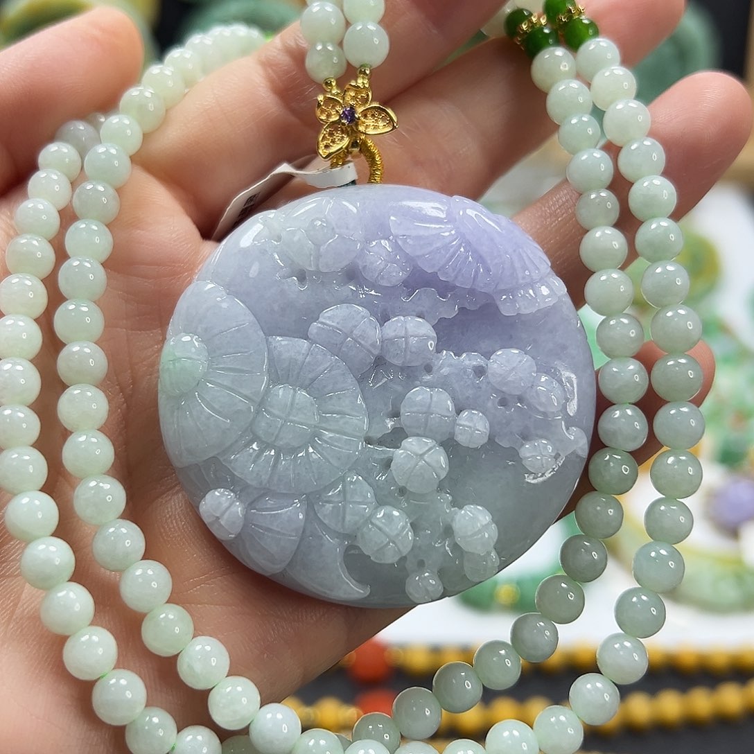 翡翠未镶嵌颈饰吊坠