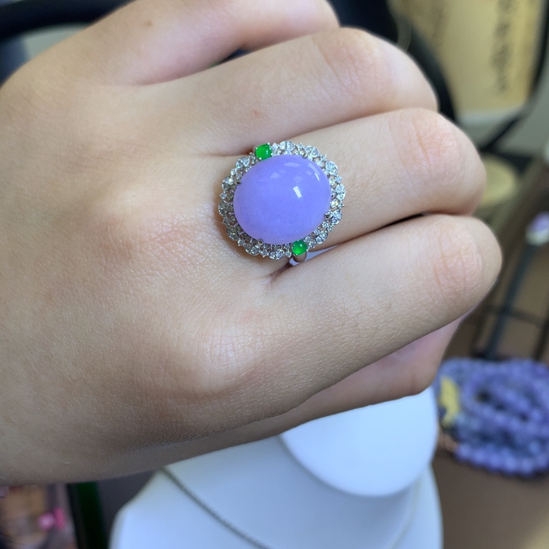 翡翠颈饰18K金镶嵌福*翡翠