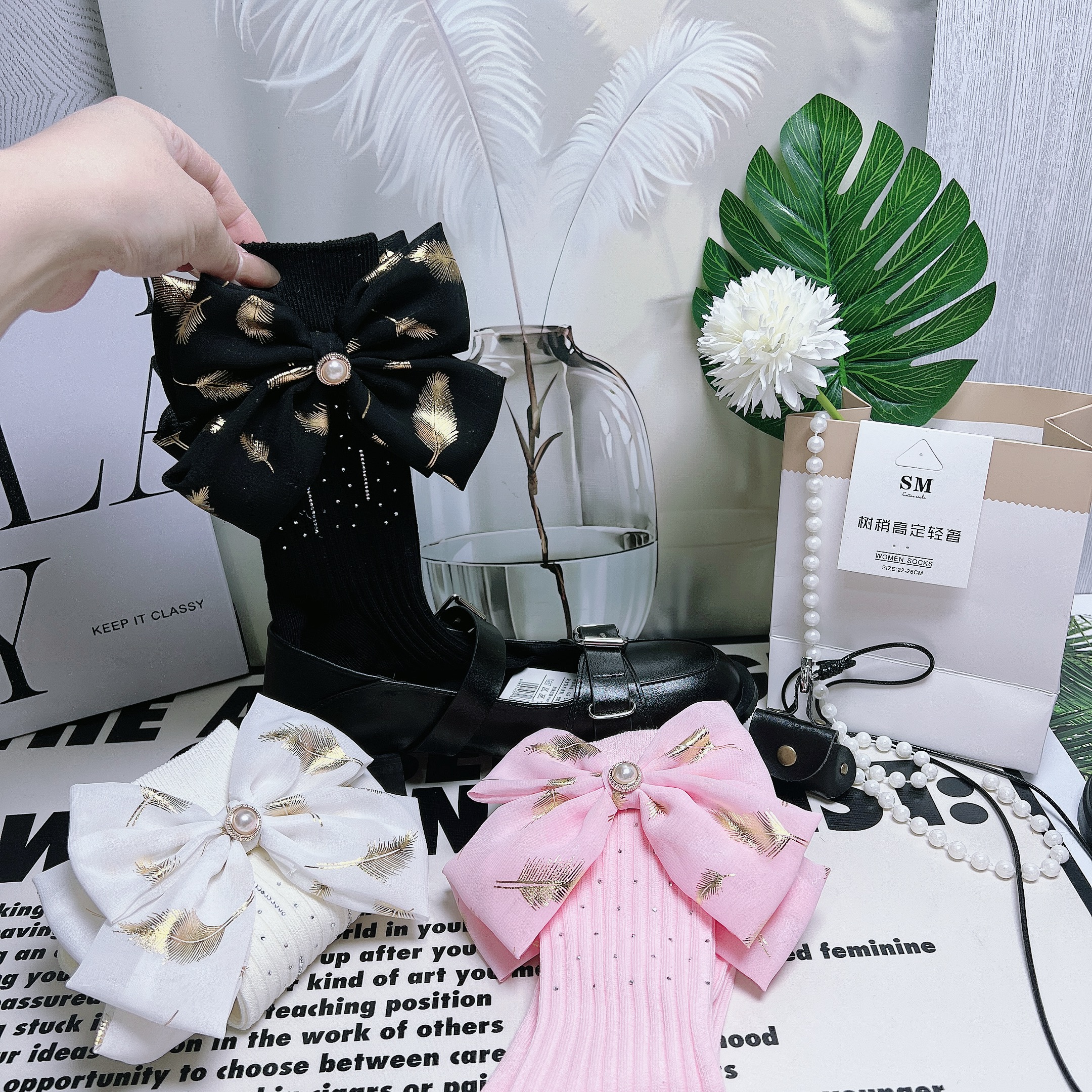 定制号秋冬新款上新原创设计重工饰品袜子女爆款堆堆潮流