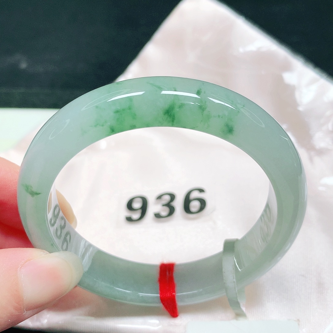 翡翠未镶嵌手镯21 号翡翠手镯