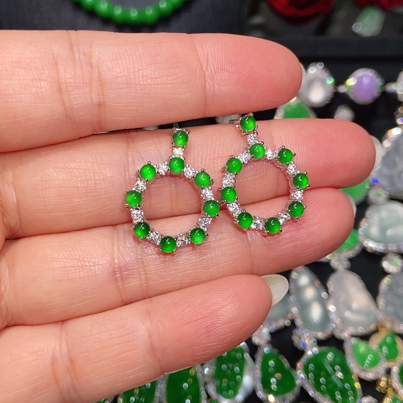 【闪购商品】翡翠耳饰未镶嵌天然翡翠