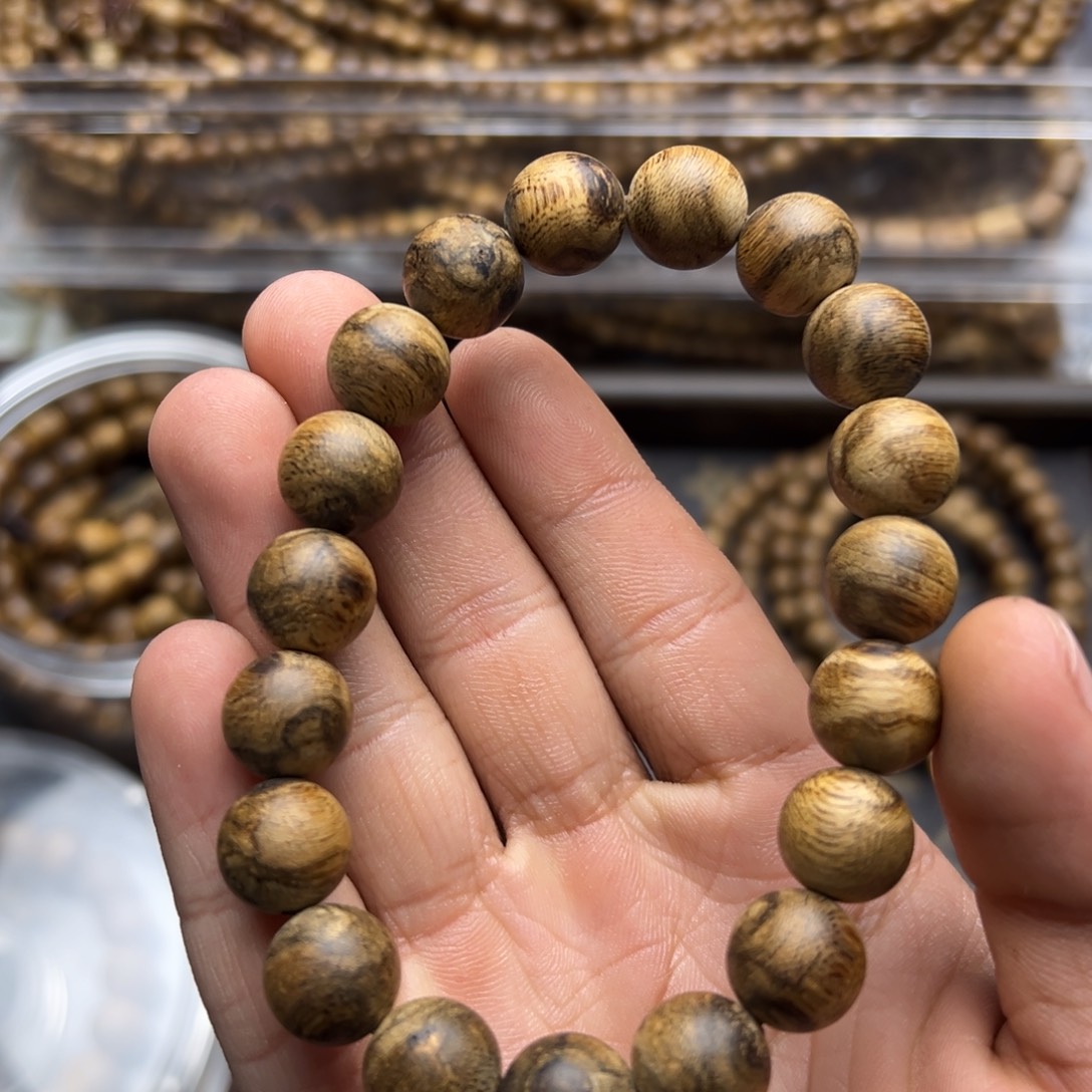 手串沉香金三角鹧鸪斑1.17/11克➕圆珠单圈