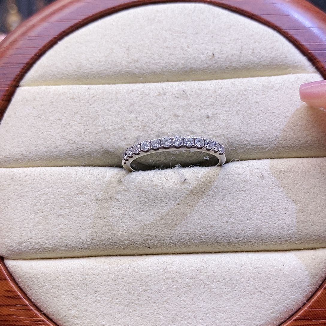 钻石戒指/指环18K金镶嵌k白40分排钻戒指（可备注圈口