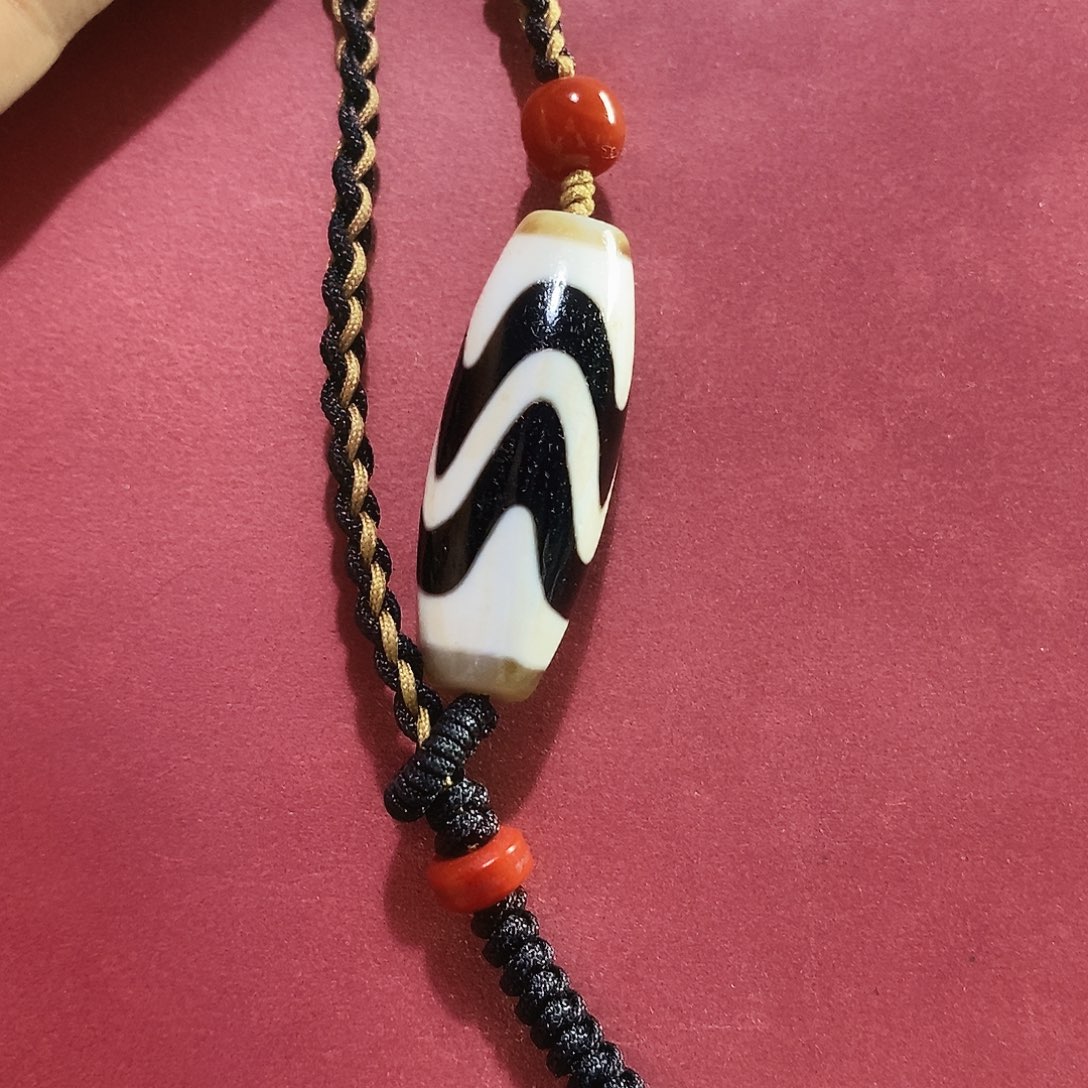 海***哥玛瑙/玉髓未镶嵌颈饰行运臻品顶料双水纹