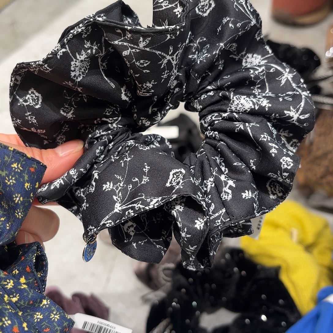 布艺铁合金黑色碎花小蛮腰