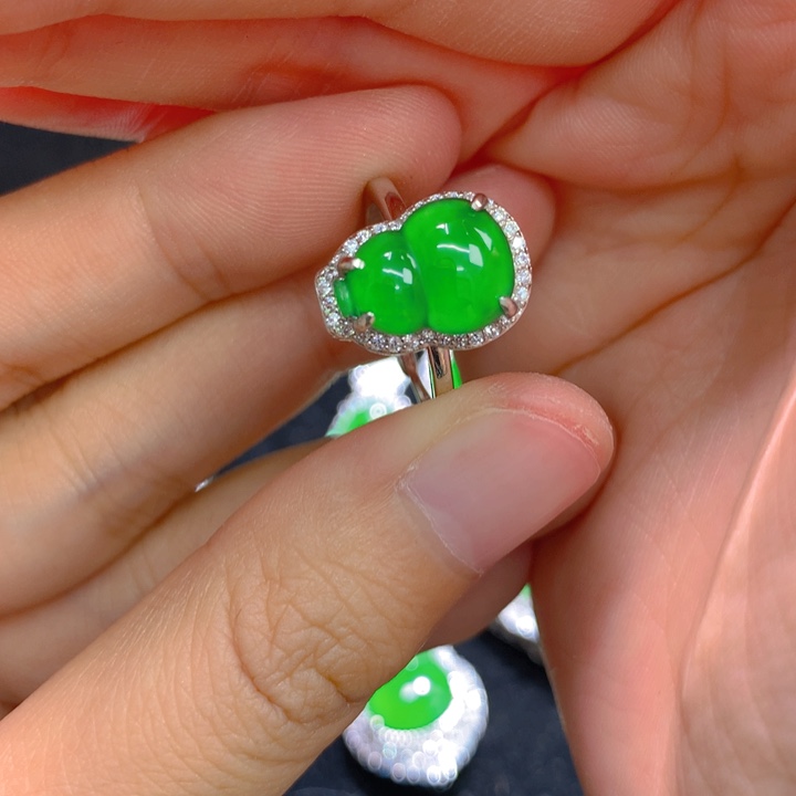 翡翠戒指银S925镶嵌@****?一个