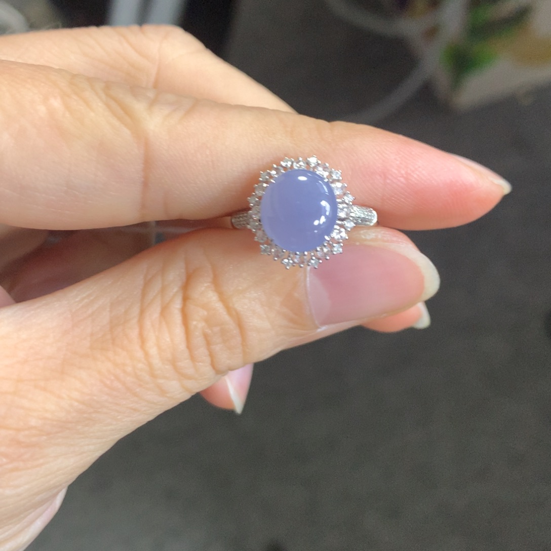 翡翠戒指18K金镶嵌翡翠