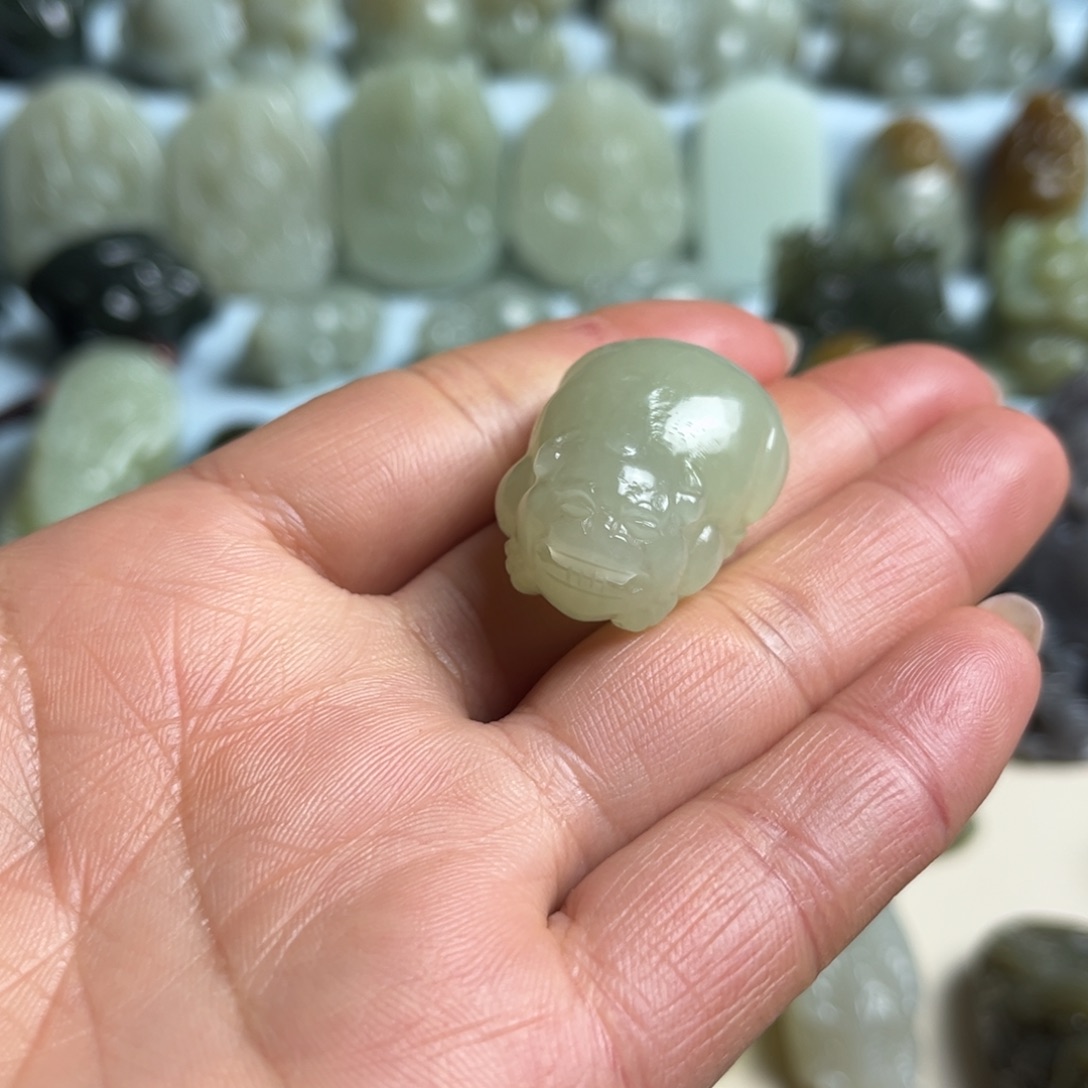 和田玉未镶嵌挂件